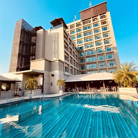 The Landmark Towers كانبور المظهر الخارجي الصورة