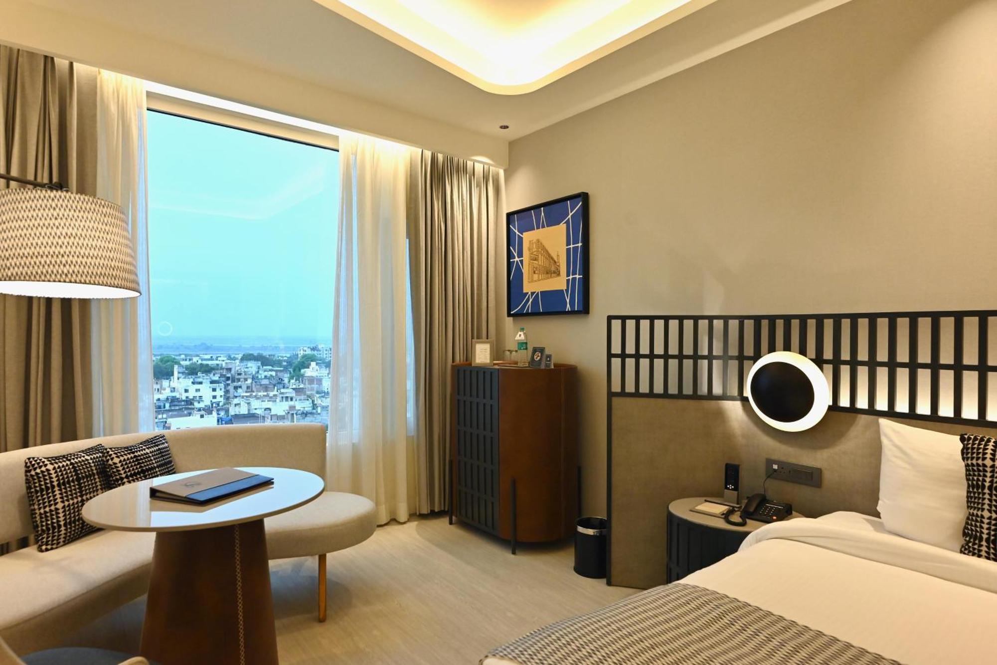 The Landmark Towers كانبور المظهر الخارجي الصورة